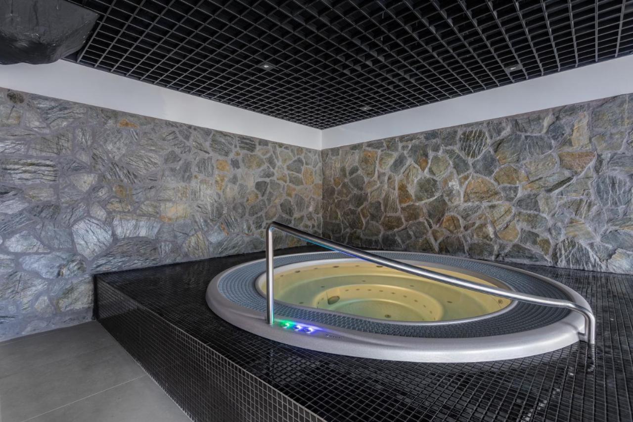 Green Park Resort C15- Z Dostepem Do Basenu, Sauny, Jacuzzi, Silowni Szklarska Poręba Buitenkant foto